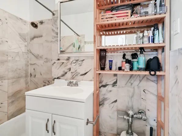 112 West 72nd Street image 5 of 8