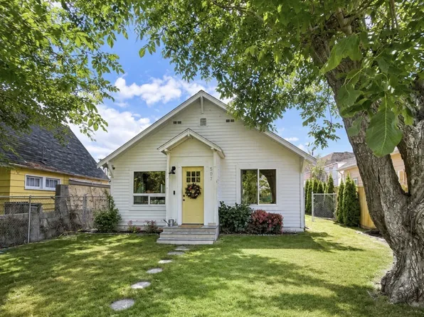 507 E Wapato Avenue, Chelan, WA 98816