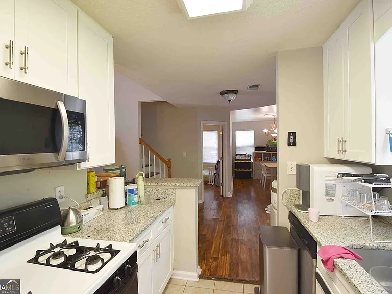 115 S Fairfield Dr — Photo 10
