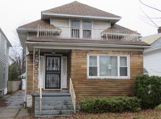 36 Saint Marys Rd, Buffalo, NY 14211