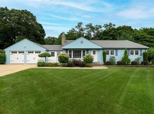 57 Shenandoah Rd, Warwick, RI 02886