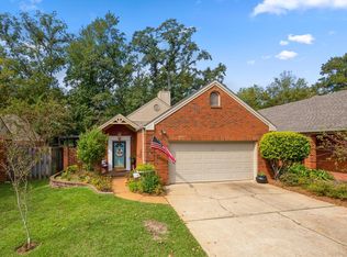 13 Parkplace Ct, Dothan, AL 36301