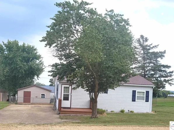 22415 244 County Rd, Wheatland, MO 65779