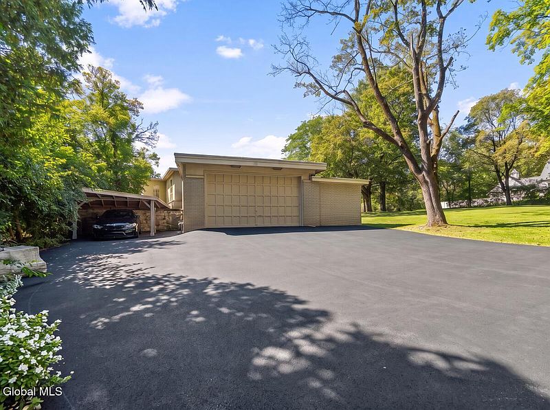 5th image of 87 Gorman Road