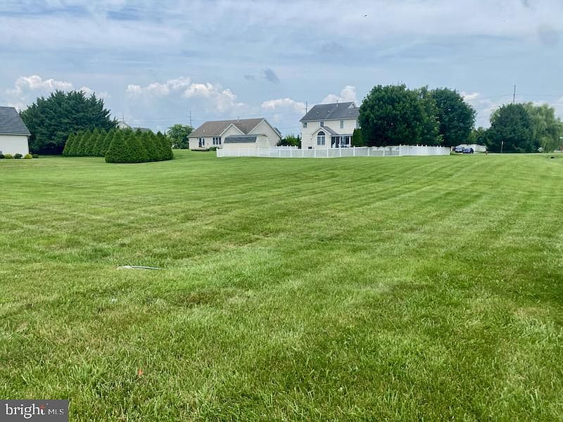 2nd image of Summer Breeze Ln Lot 20