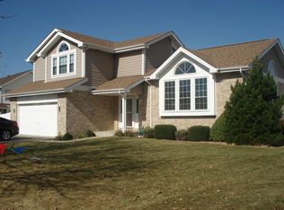 8116 W Old Mill Rd, Frankfort, IL 60423