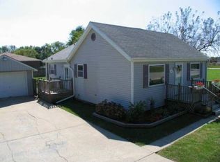 266 Geneva Dr, Harvey, IL 60426