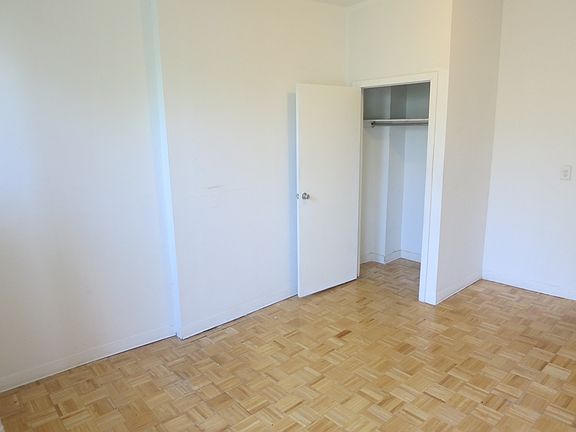 4th image of 297 Troutman St #1