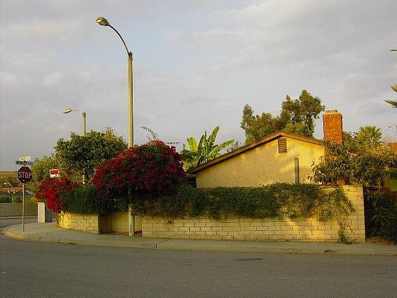 2nd image of 2045 Carmen St