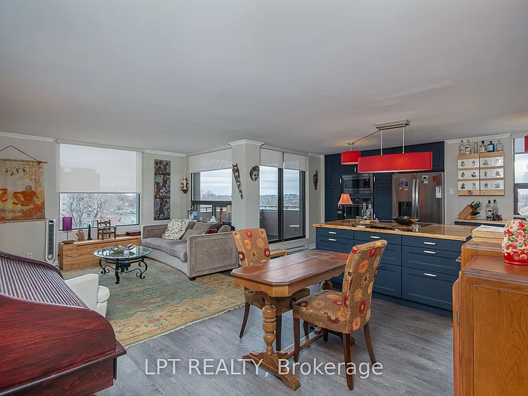 40 Arthur St #703 — Photo 6