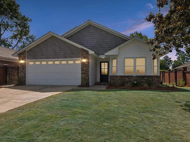 1665A Fairway Place Ln — Photo 1