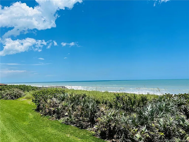 9490 S Ocean Dr #213 — Photo 29