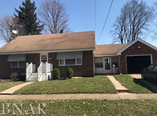 1205 N Madison St, Bloomington, IL 61701