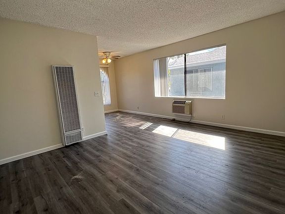 3rd image of 3440 Helix St #6
