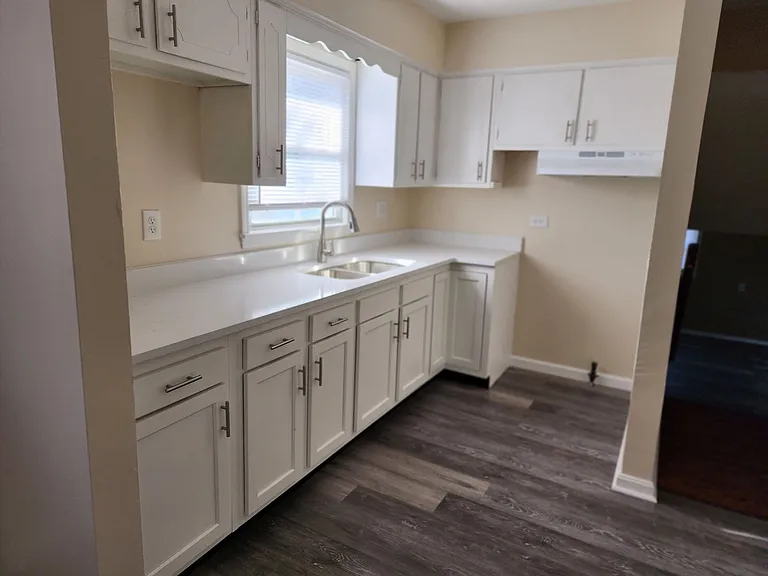 4306 Shady Villa Dr — Photo 26