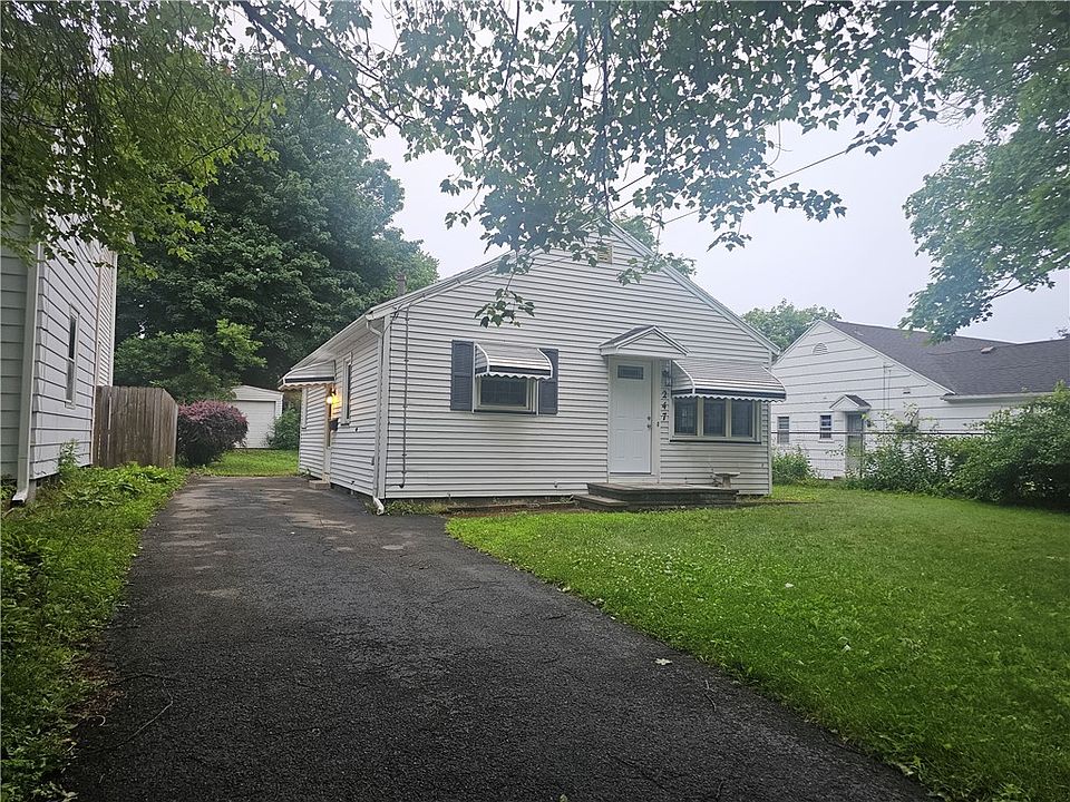 1st image of 247 W Hickory St