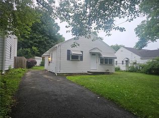 247 W Hickory St, East Rochester, NY 14445