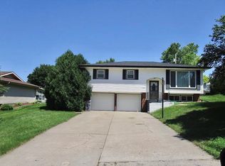 2202 Highland Dr, Norfolk, NE 68701