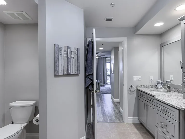 3313 Sunset Key Cir #107 — Photo 36
