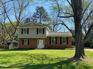 5105 Huntingdon Dr, Raleigh, NC 27606