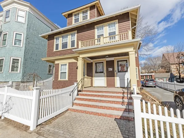 67 Robert St #1, Roslindale, MA 02131