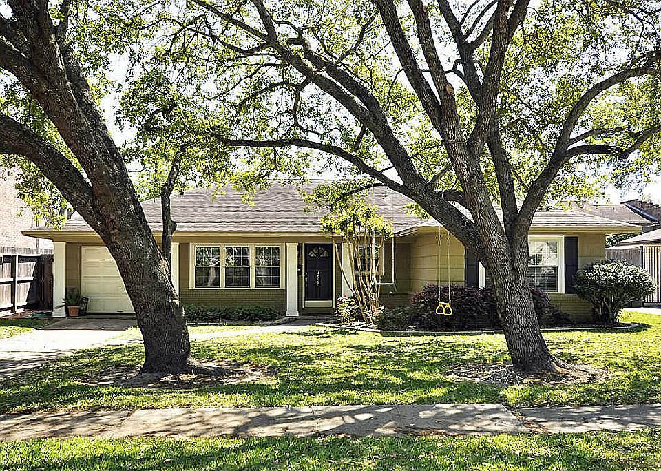 Beautiful Bellaire home inside the Loop with many updates.