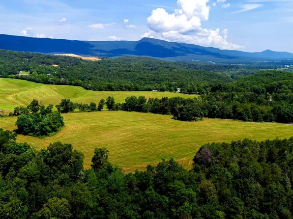 12 Shuler Ln, Stanley, VA 22851