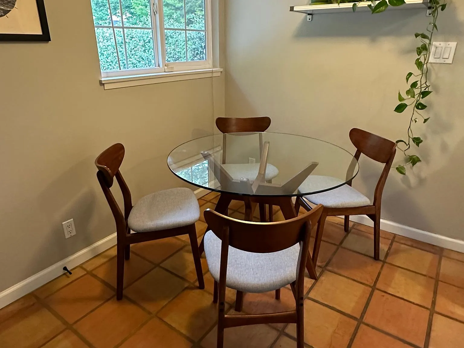 2 bed, 700 sqft, $2,188 — Photo 3