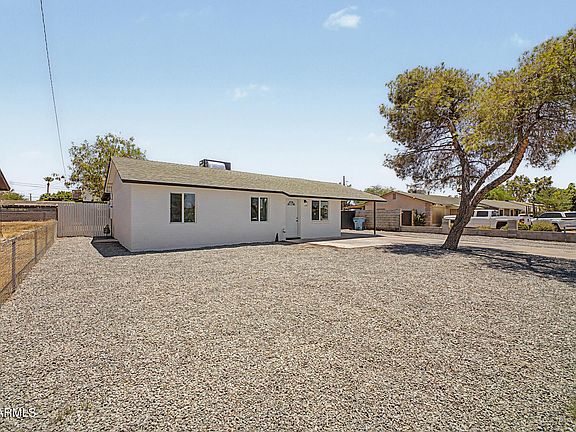 2nd image of 2937 N 47TH Avenue