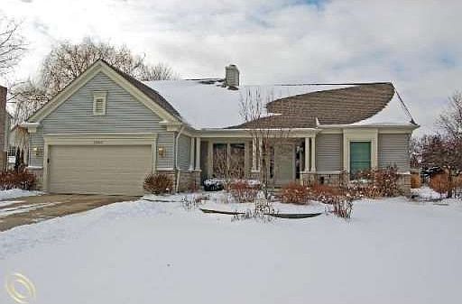 1st image of 2401 Canoe Circle Dr