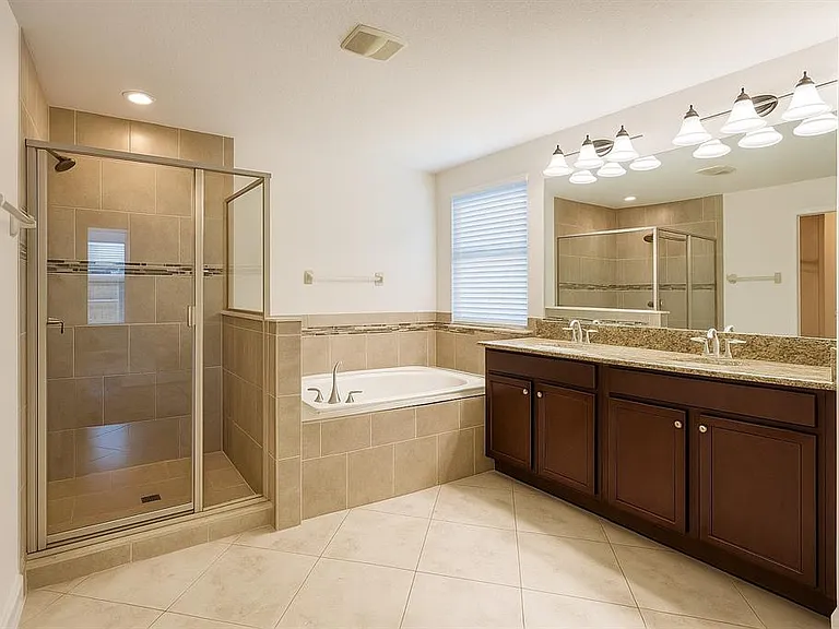 2037 Lake Side Ave — Photo 24
