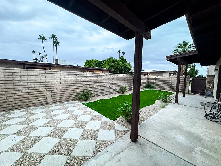 1465 E Laguna Pl #11 — Photo 20