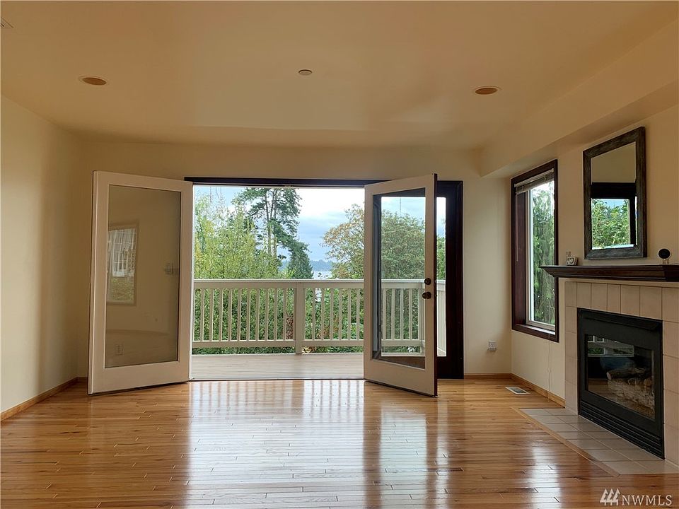 1st image of 16918 SE 38th Pl #2