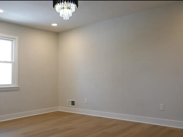 5114 Montgomery Rd — Photo 21