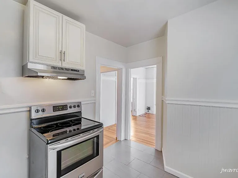 1390 Clay St #1385-9 — Photo 4