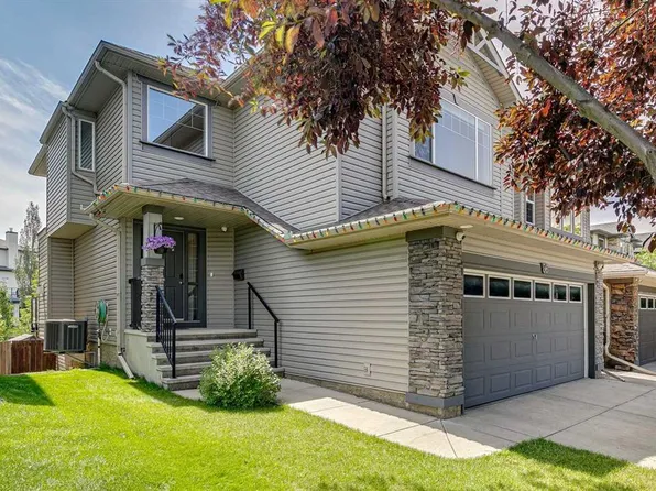 36 N Cranwell Grn SE, Calgary, AB T3M 0B2