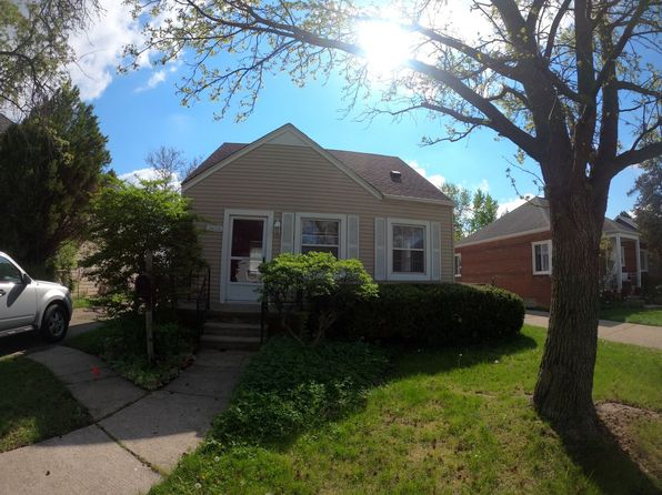 2428 Oakshire Ave