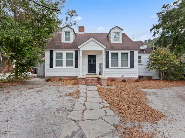 311 Warren St, Walterboro, SC 29488