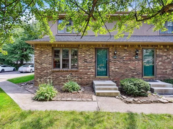 136 Stornoway Dr E, Columbus, OH 43213