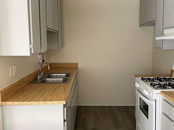 2nd image of 7762 Foothill Blvd #116