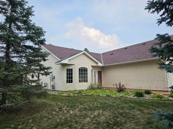 1355 Quasar Ct S, Lakeland, MN 55043