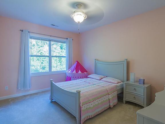 5th image of 2805 Twinberry Ln