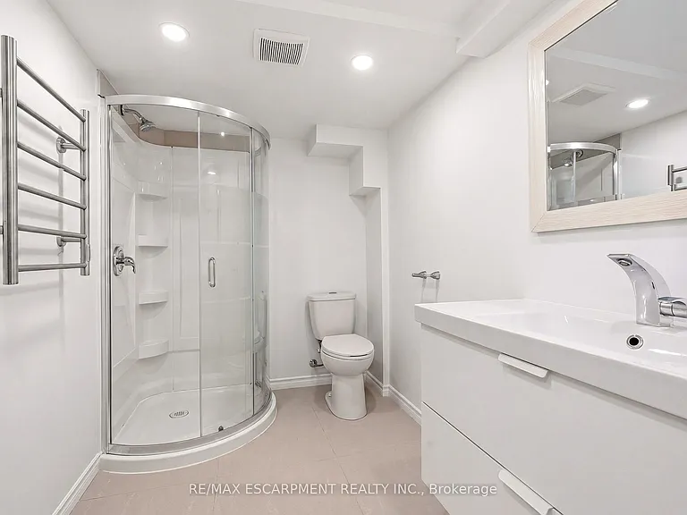 25 Briarsdale Dr — Photo 29