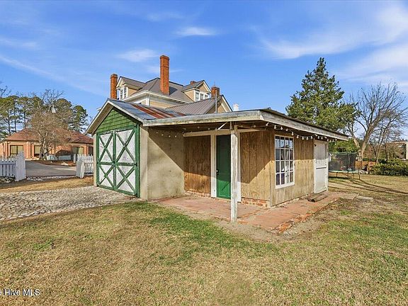 6th image of this home