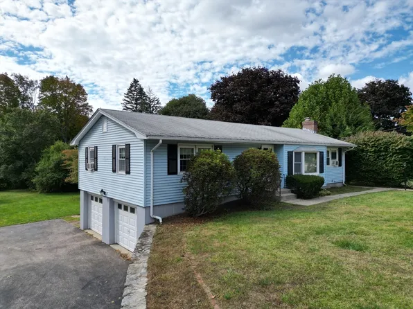 3 Arlington St, Auburn, MA 01501