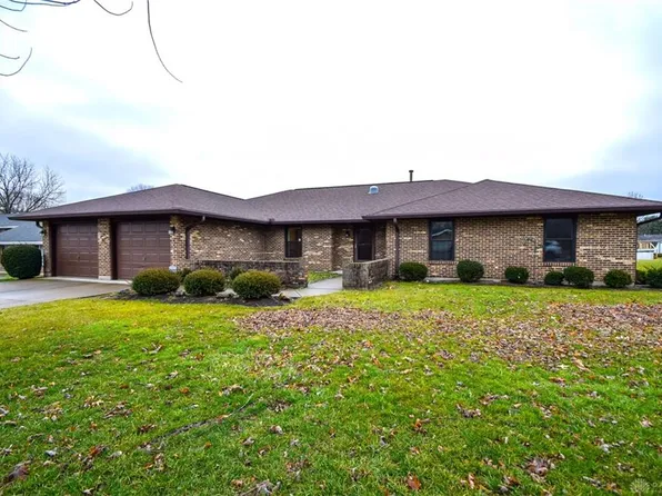 1130 Meadowlark Dr, Enon, OH 45323