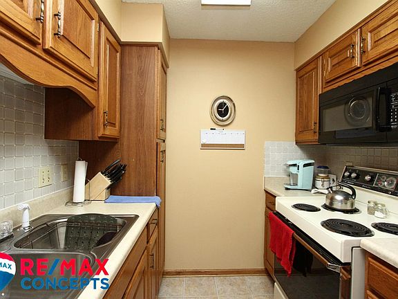 5th image of 3001 S 51st Street Ct Unit 205