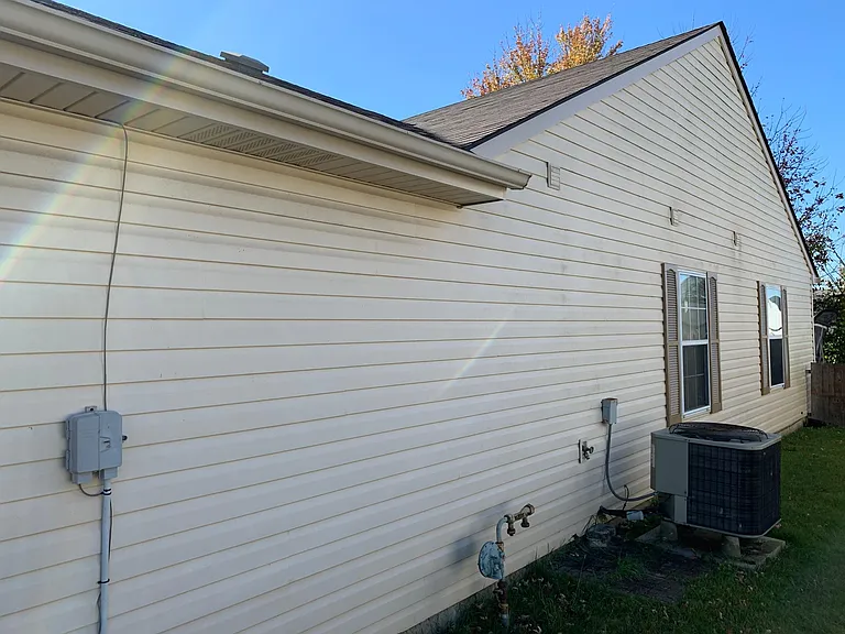 1430 Sanner Dr — Photo 5