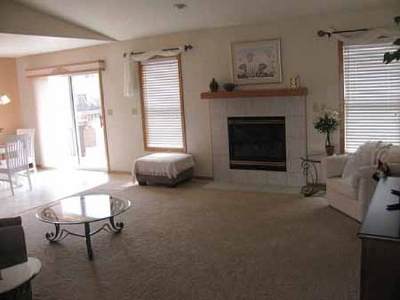 3rd image of 4751 W Anita Ln