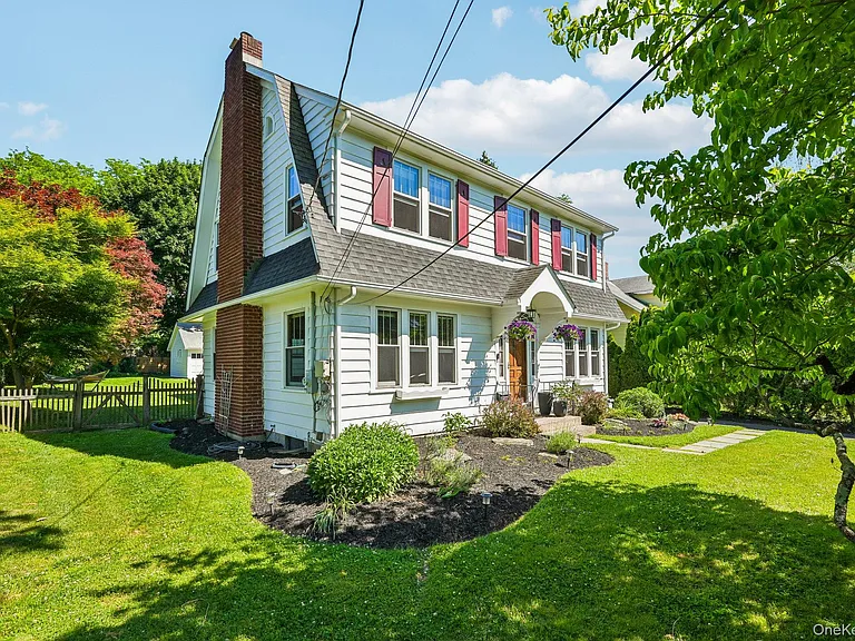 281 Piermont Ave — Photo 5